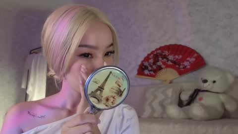 Saya online show from December 18, 2025, 1:39 pm