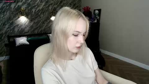 Anges online show from June 21, 2026, 5:10 am