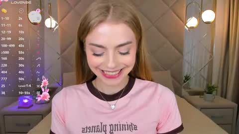 Snapshot of sayl0r_moon chatting on March 12, 2025, 12:31 am Kira GMT 7 Mon Thu-Sun 0800am-0200pm online show from March 12, 2025, 12:31 am