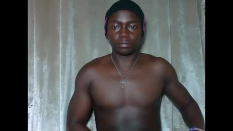 saylich online show from May 19, 2026, 3:46 am