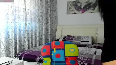 Snapshot of sayyouwantme1 chatting on January 18, 2025, 1:08 pm Mikyyy online show from January 18, 2025, 1:08 pm