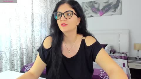 Snapshot of sayyouwantme1 chatting on January 29, 2025, 8:08 am Mikyyy online show from January 29, 2025, 8:08 am