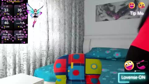 Snapshot of sayyouwantme1 chatting on October 4, 2025, 10:02 am Mikyyy online show from October 4, 2025, 10:02 am