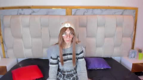 scaarlett_22 online show from February 17, 2026, 5:59 am