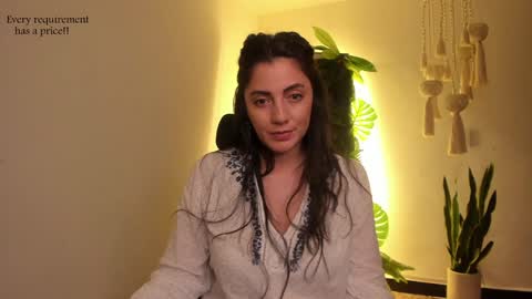 Venus online show from December 4, 2024, 3:54 pm