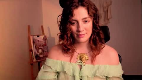 Venus online show from March 5, 2026, 3:19 pm