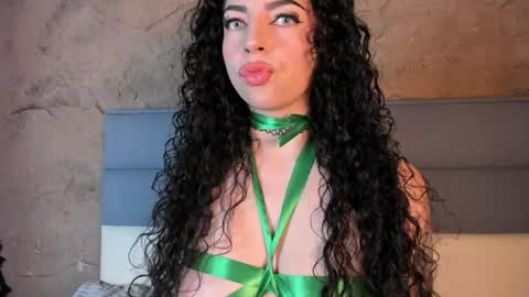 SCARLATTA DESIRE online show from March 17, 2026, 3:44 am