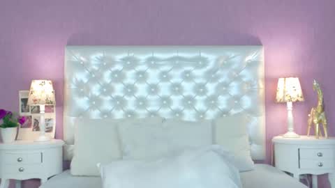 Snapshot of scarleett_fox_ chatting on March 17, 2026, 2:05 am Scartlett online show from March 17, 2026, 2:05 am