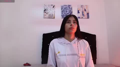 scarlet__muse online show from July 27, 2026, 11:50 am