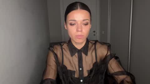 Sophie online show from May 11, 2026, 7:14 am