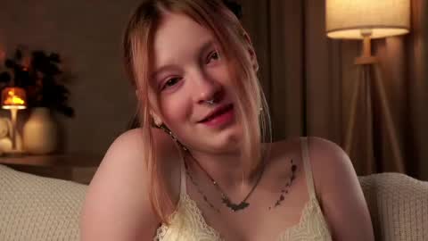 scarlet_fever10 online show from June 7, 2026, 1:26 pm