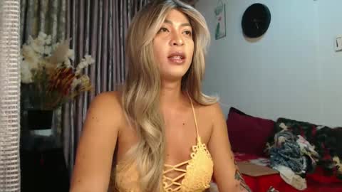 Snapshot of scarlet_ts69 chatting on January 2, 2025, 9:18 pm scarlet online show from January 2, 2025, 9:18 pm