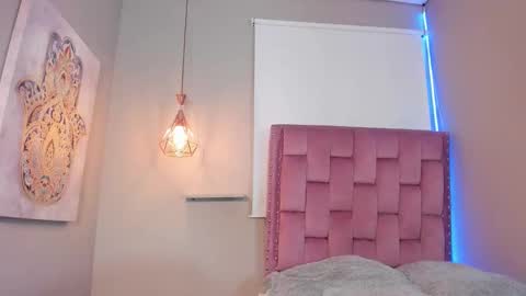 Snapshot of scarlet_vixen_ chatting on March 19, 2026, 1:04 pm scarlet_vixen_ online show from March 19, 2026, 1:04 pm