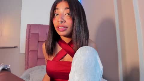 Snapshot of scarlet_vixen_ chatting on May 8, 2026, 5:46 am scarlet_vixen_ online show from May 8, 2026, 5:46 am