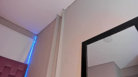 Snapshot of scarlet_vixen_ chatting on May 10, 2026, 5:51 pm scarlet_vixen_ online show from May 10, 2026, 5:51 pm