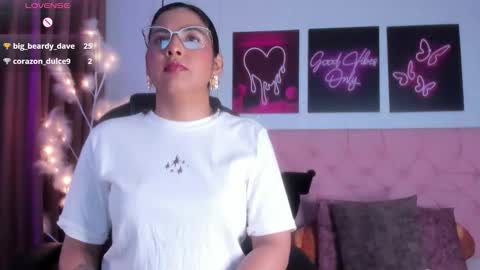 Scarlet online show from February 24, 2026, 3:43 pm