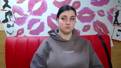 ScarletCargo online show from November 18, 2025, 6:07 am