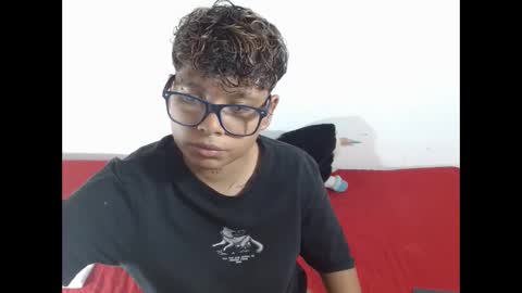 Snapshot of scarletfox__03 chatting on February 12, 2026, 3:01 am Scarletfox Fox online show from February 12, 2026, 3:01 am