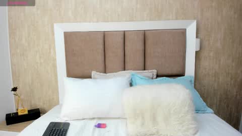 Scarlet online show from November 12, 2025, 12:05 pm