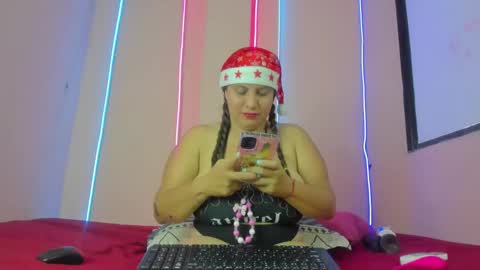 SCARLETH online show from December 27, 2024, 7:35 pm