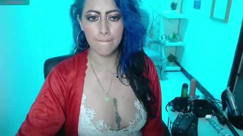 Scarleth online show from March 5, 2025, 9:05 am