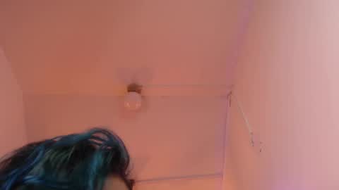 Scarleth online show from April 17, 2026, 3:09 am