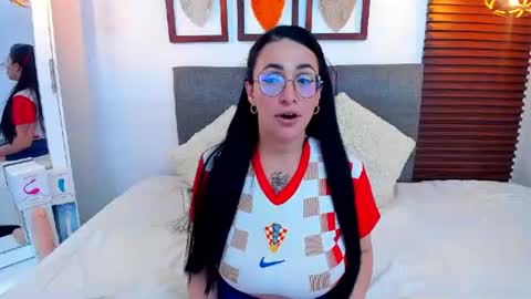 Snapshot of scarleth_swann chatting on June 29, 2026, 3:57 am scarleth online show from June 29, 2026, 3:57 am