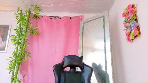 Denis online show from June 19, 2026, 3:27 pm