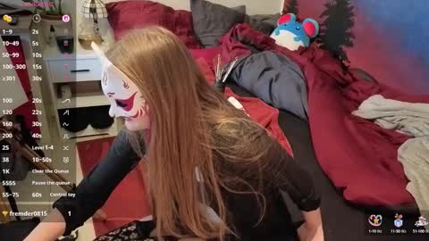 Scarlett online show from October 8, 2025, 2:58 pm