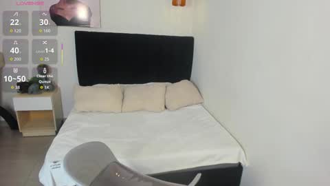 Scarlett online show from October 27, 2025, 1:48 pm