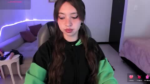 Scarlett online show from October 28, 2025, 12:09 pm