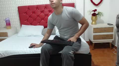 scarlett_and_drake online show from July 8, 2026, 12:09 pm