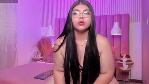 Scarlett  online show from July 12, 2026, 11:34 am