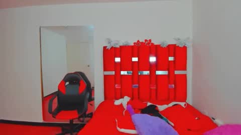Snapshot of scarlett_red_11 chatting on May 1, 2026, 4:55 pm scarlett_red_11 online show from May 1, 2026, 4:55 pm