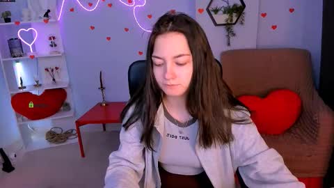 Scarlett online show from February 19, 2026, 7:04 am