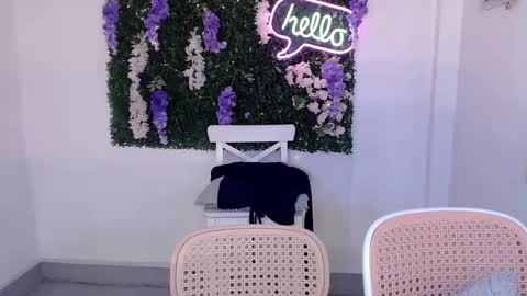    online show from February 8, 2025, 8:31 am