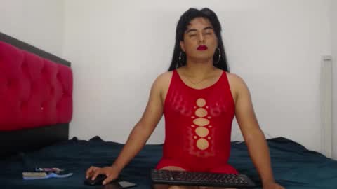 Snapshot of scarlett_tomsomp chatting on February 9, 2025, 6:01 am scarlett online show from February 9, 2025, 6:01 am