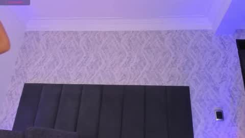 Scarlett online show from February 19, 2026, 5:03 am