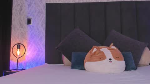 Scarlett online show from March 19, 2026, 5:00 am