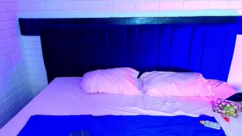 Snapshot of scarlettboobs_ chatting on October 16, 2025, 10:00 pm ScarlettBoobs online show from October 16, 2025, 10:00 pm