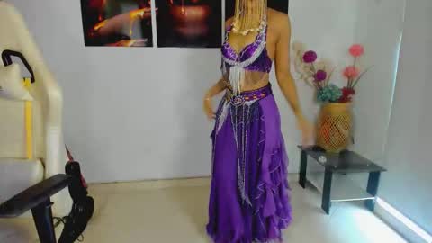 Scarlett online show from October 31, 2025, 9:49 pm