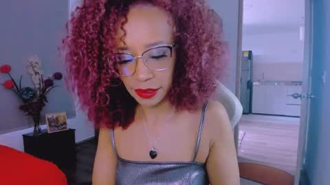 Snapshot of scarlettmalbec chatting on March 31, 2026, 9:37 pm Scarlett online show from March 31, 2026, 9:37 pm