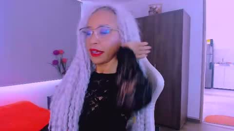 Snapshot of scarlettmalbec chatting on July 15, 2026, 9:42 pm Scarlett online show from July 15, 2026, 9:42 pm