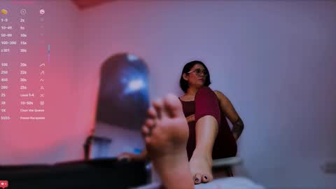 Danna online show from February 16, 2026, 6:15 pm