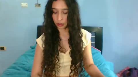 Nataly online show from May 25, 2026, 9:43 pm