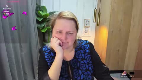 Scarlett online show from October 21, 2025, 5:19 am