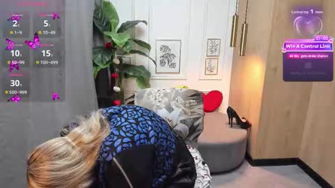 Scarlett online show from February 23, 2026, 5:38 am