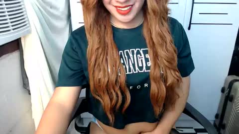 Queen Scarlet online show from September 13, 2025, 8:58 am