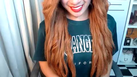 Queen Scarlet online show from February 26, 2026, 3:00 pm