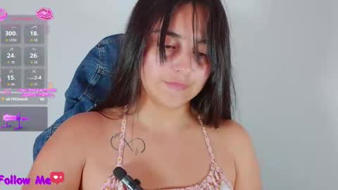 scarllet online show from February 12, 2026, 1:39 pm